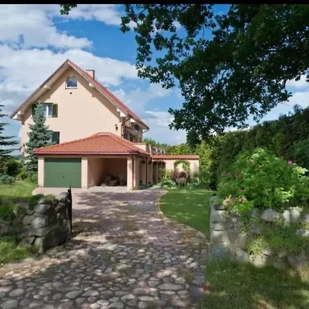 Na Kaszubach W Poblizu Kaszubskich Jezior O Niezwyklym Klimacie